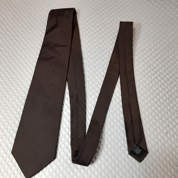 ✨Bogo FREE✨ Express Design Studio Brown Silk Tie Necktie - Picture 1 of 2